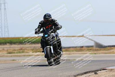 media/Apr-25-2022-Lets Ride (Mon) [[64890c87c4]]/Group B/1220pm (Wheelie Bump)/